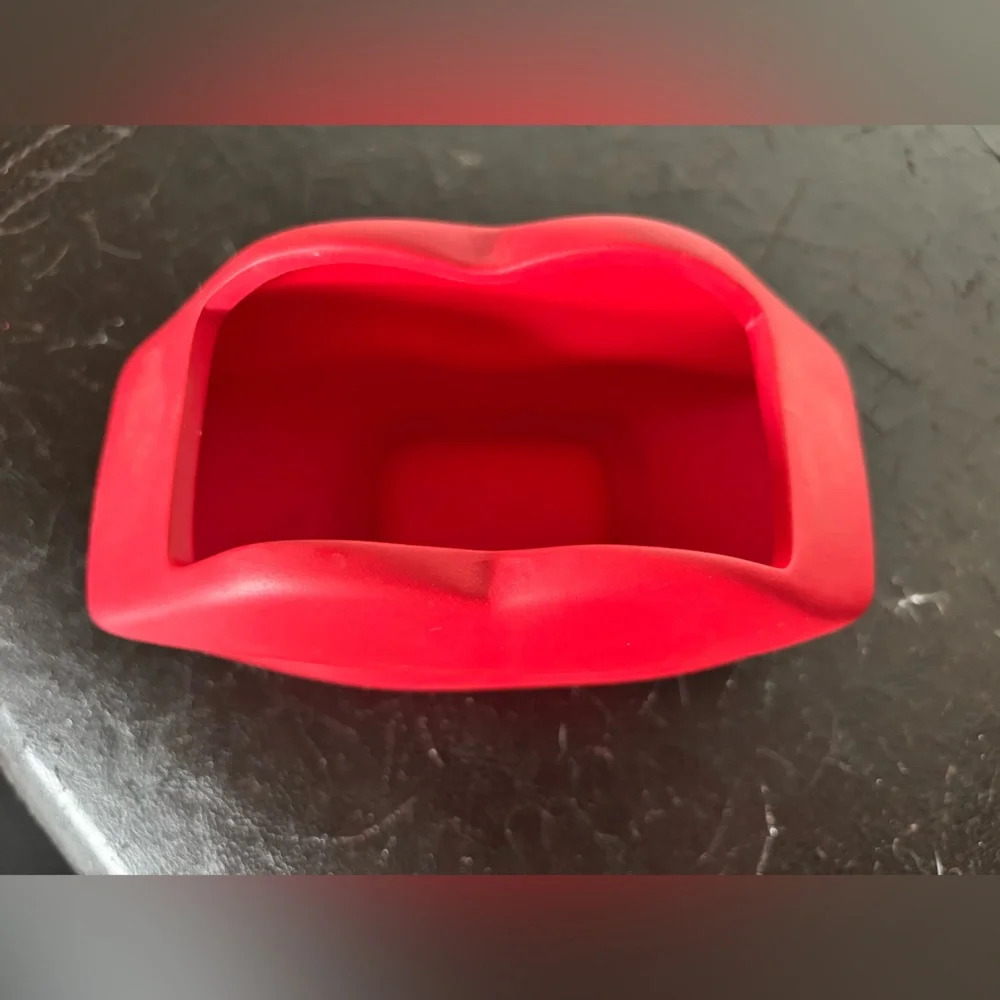 Red Lip-Shaped Pencil Holder